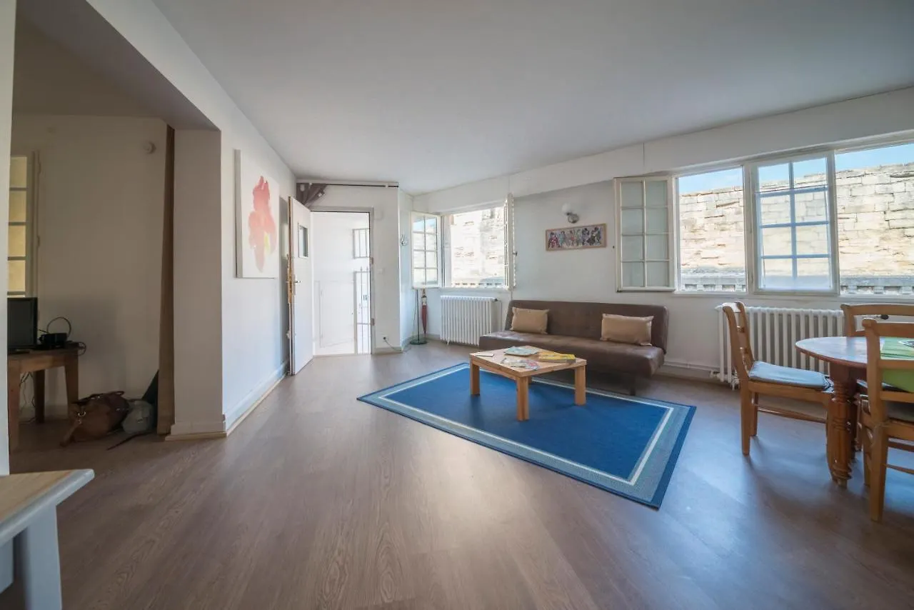 Appartement De Charme - Vue Sur Remparts - Wifi Gratuit - Parking Payant A Proximite location